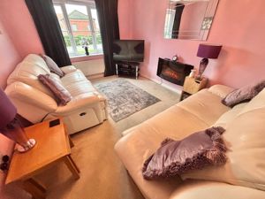 Lounge- click for photo gallery